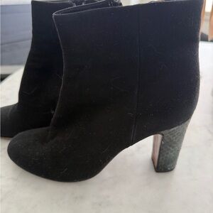 Elegant Black Ankle Boots